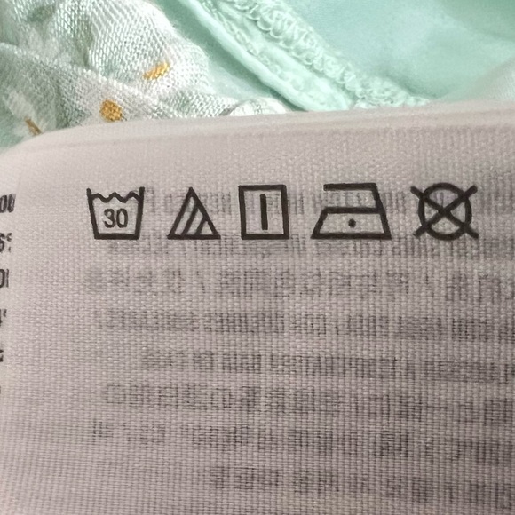 Hollister Romper Off-the-Shoulder Floral Daisies Size Medium - Picture 11 of 15